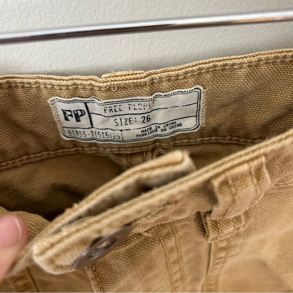 Free People Frayed Hem Distressed Cargo Mini Skirt Tan Khaki Women’s Size 26 - Picture 3 of 6